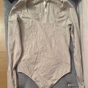 Babaton Beige Long Sleeve Bodysuit